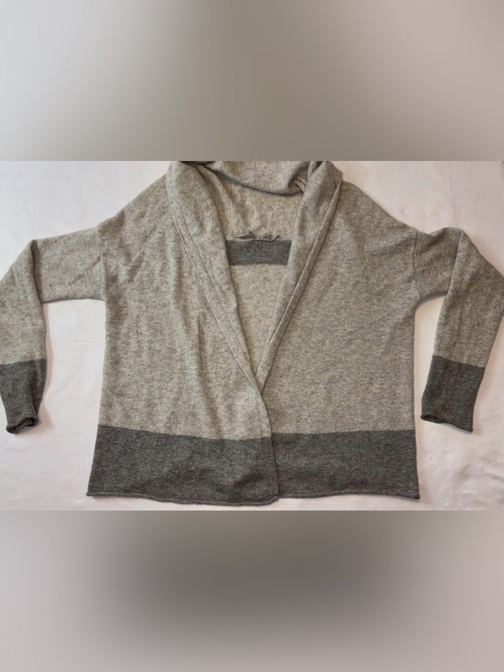 Athleta Cashmere Wrap Cardigan Sweater Jumper Womens Medium 2 Tone Gray